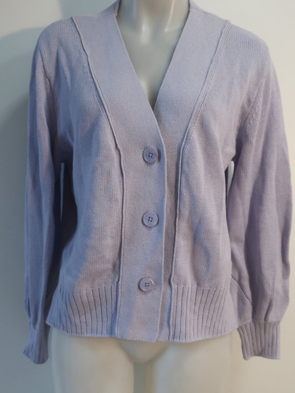 Womens 27 Miles Malibu (Item-107) Lavender V-Neck Cardigan Sweater M - Picture 14 of 16
